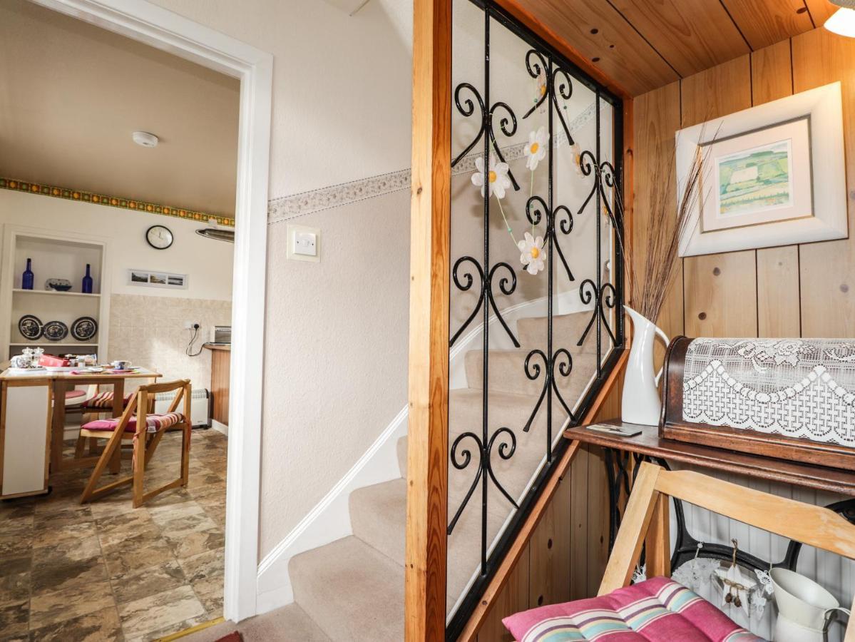 Granny'S Cottage Dunbeath Экстерьер фото
